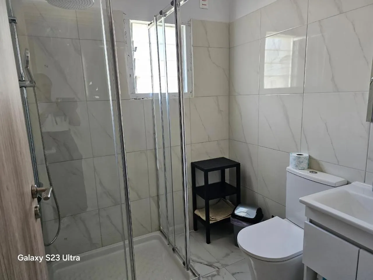 Center Point Apartment Larnaca