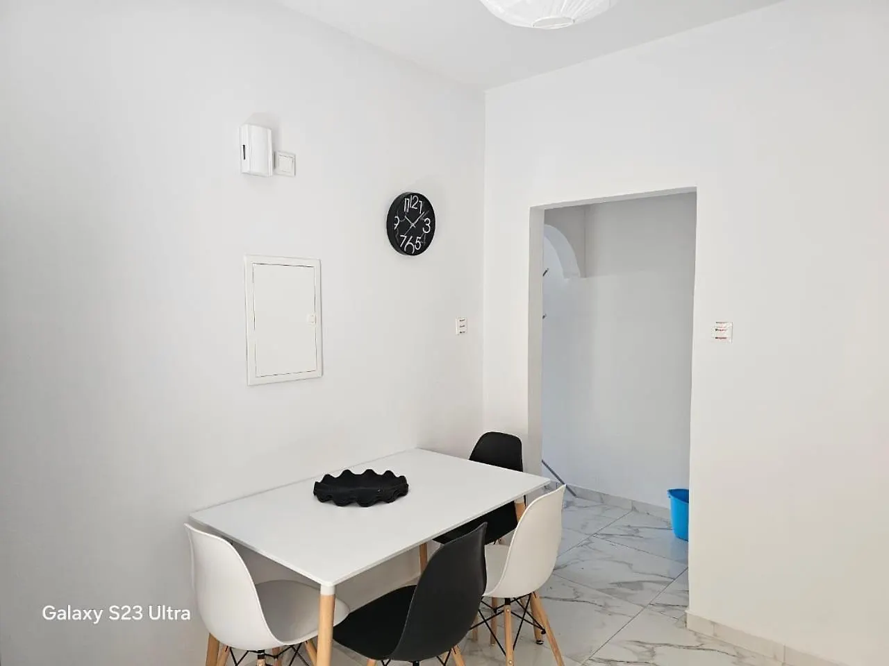 Center Point Apartment Larnaca